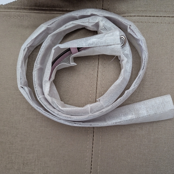 Teri Shoulder Bag With Floral Applique - NWT - Picture 14 of 16